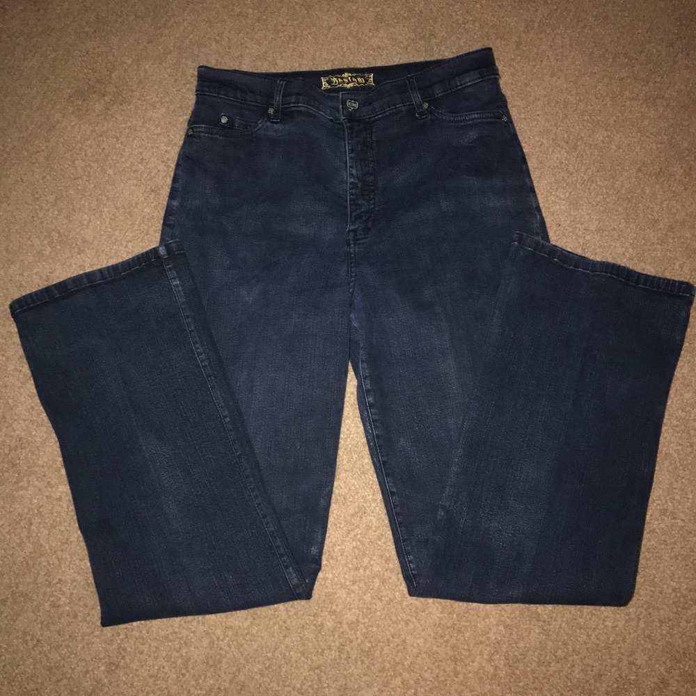❤️5/$25 Bestow High Waisted Jeans. Size 10